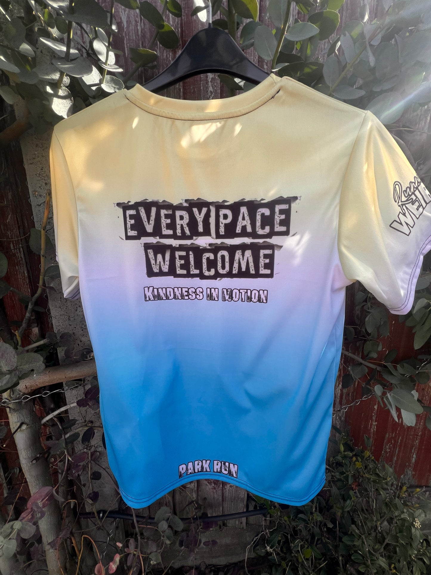 Every Pace Welcome Park Run tech T