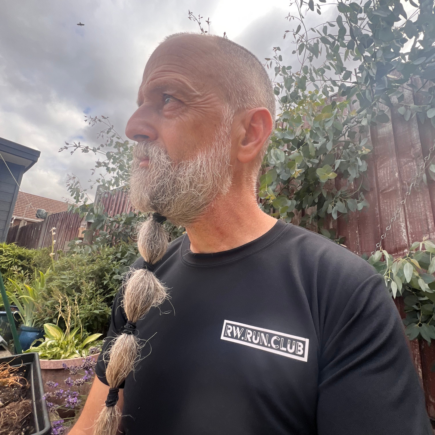 Run Club Tech Tee Outer space Edition